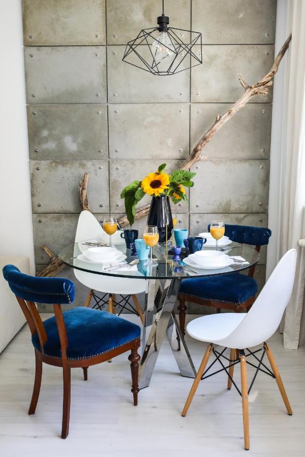 Apartament Szaro Na Bialym Wladyslawowo Luaran gambar